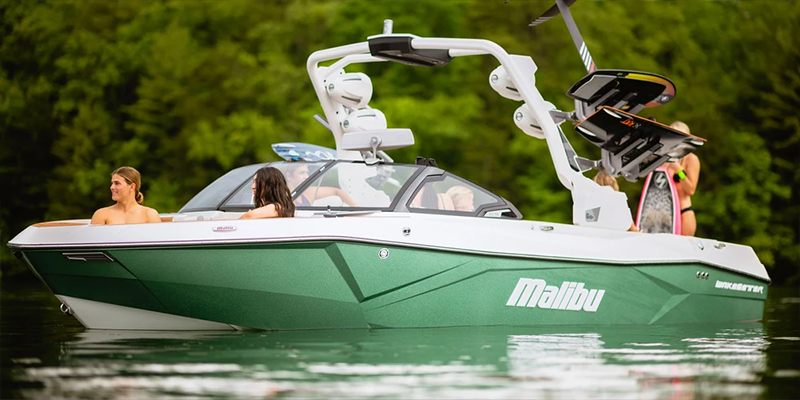 Malibu 23 LSV